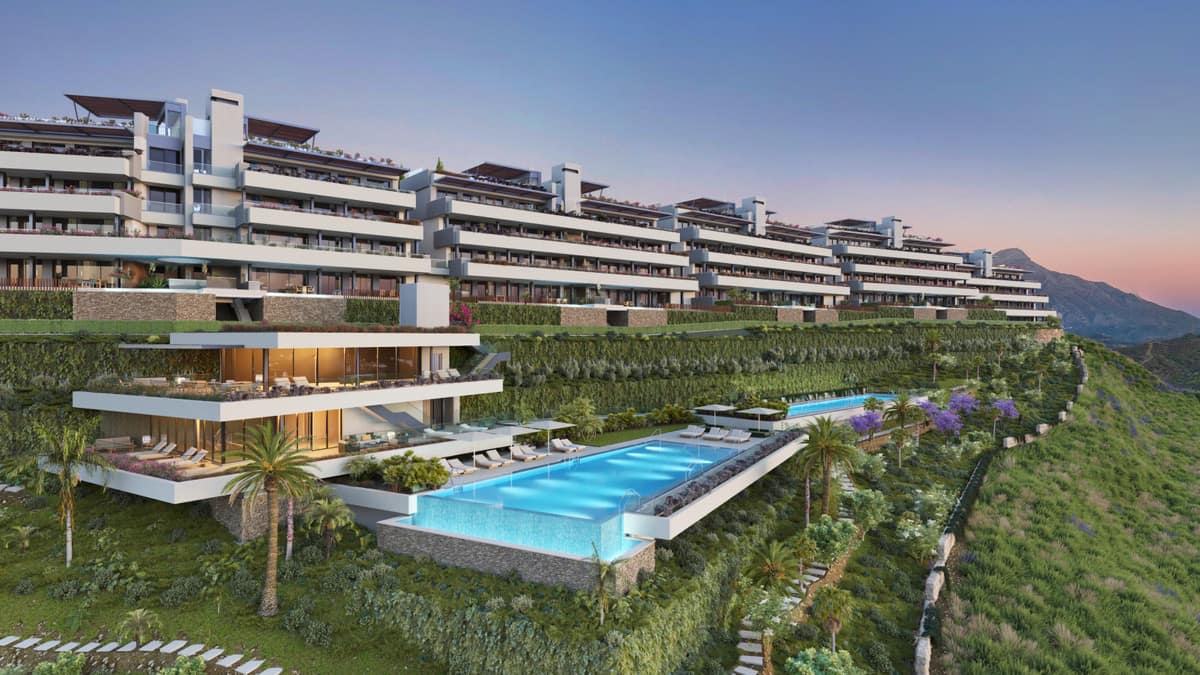 3 bedroom Apartment For Sale