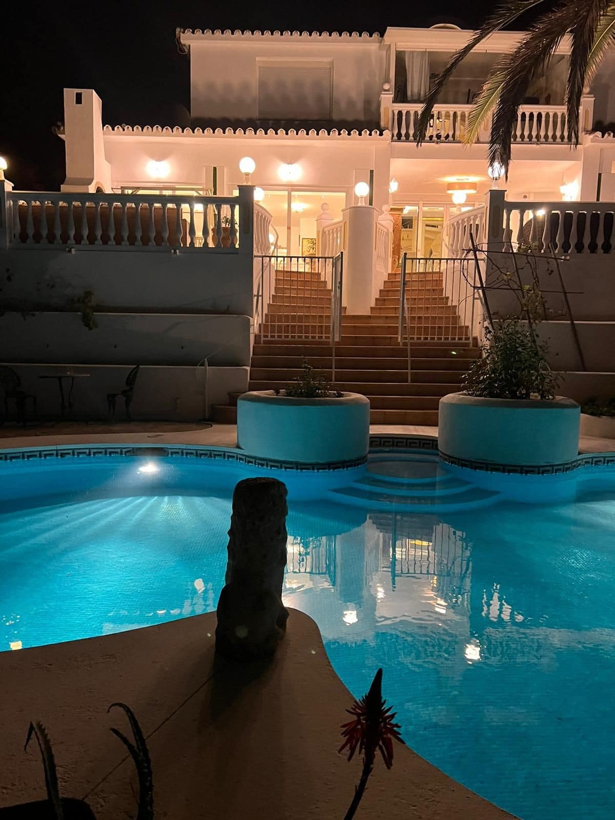 1 Villa For Sale