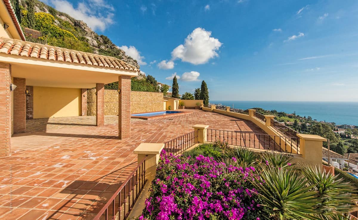 4 bedroom Villa For Sale