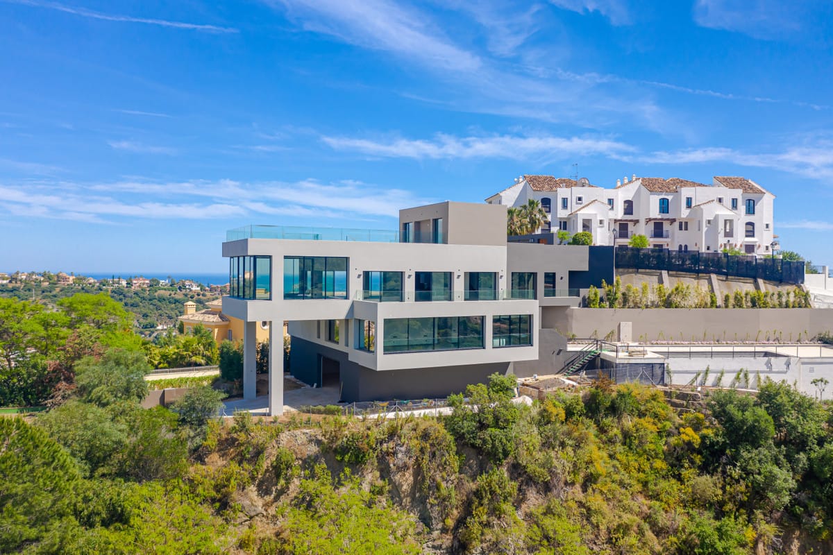 7 bedroom Villa For Sale