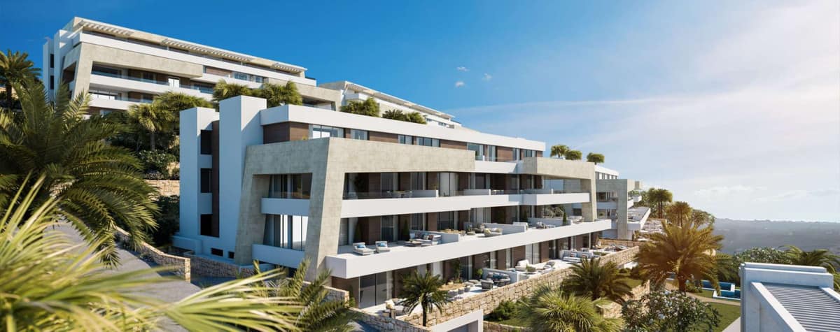 3 bedroom Apartment For Sale