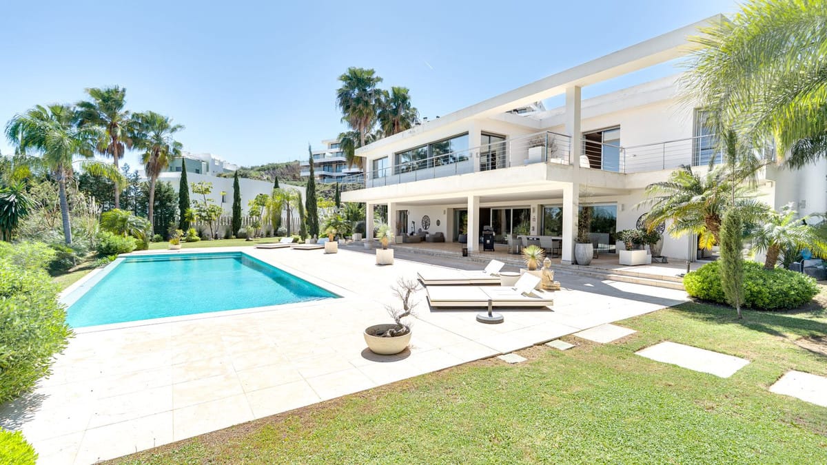 4 bedroom Villa For Sale