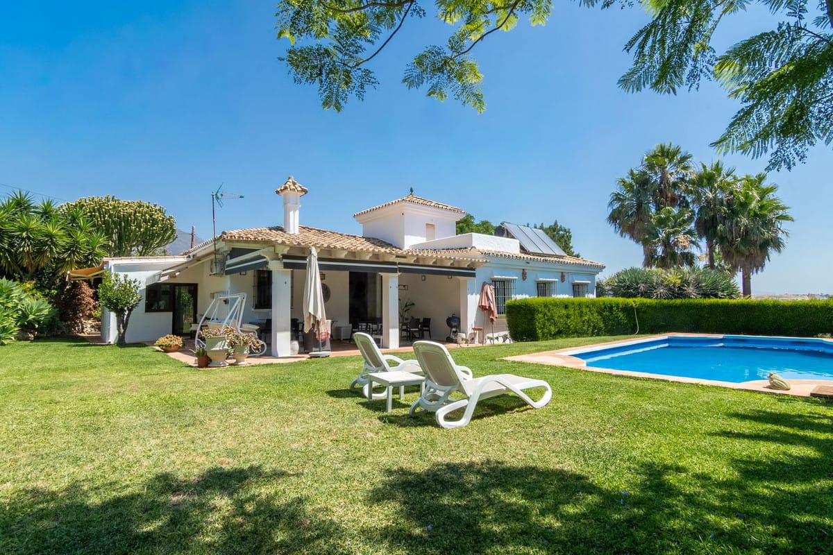 3 bedroom Villa For Sale