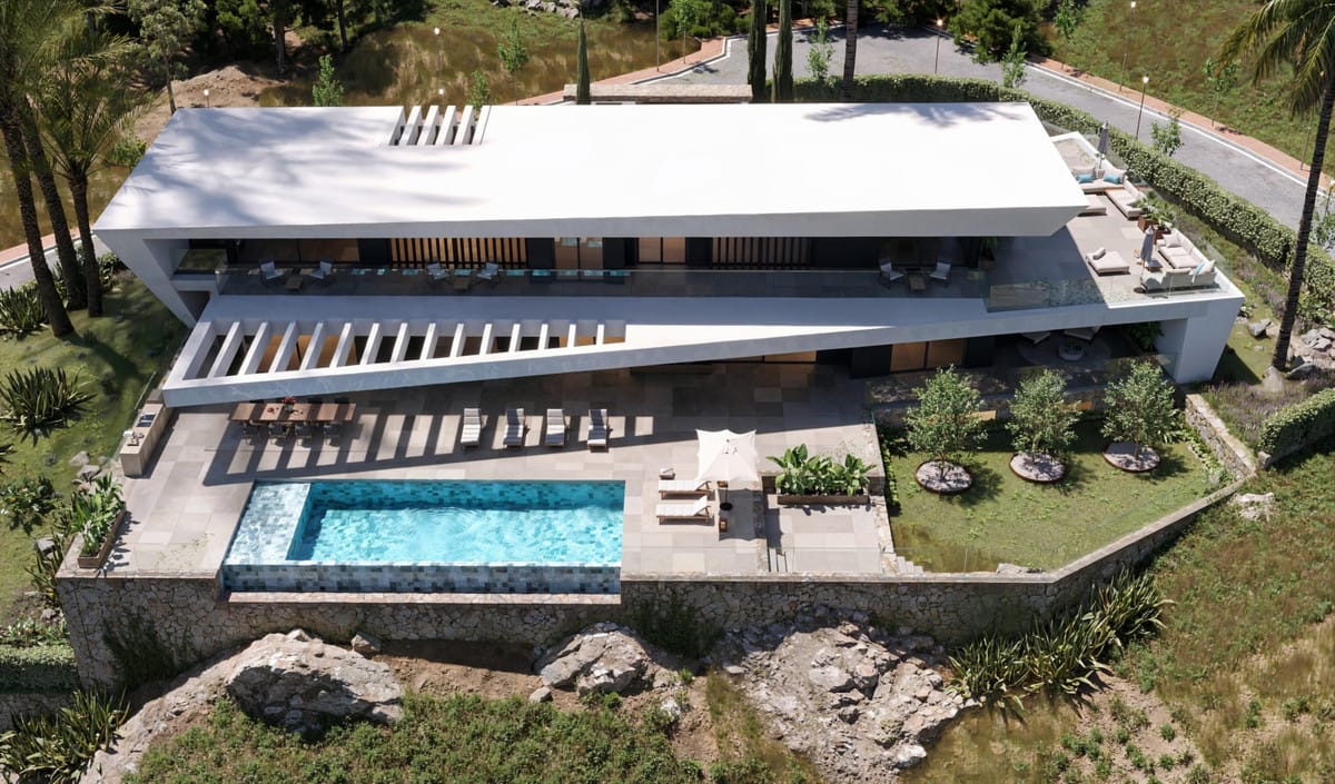 5 bedroom Villa For Sale