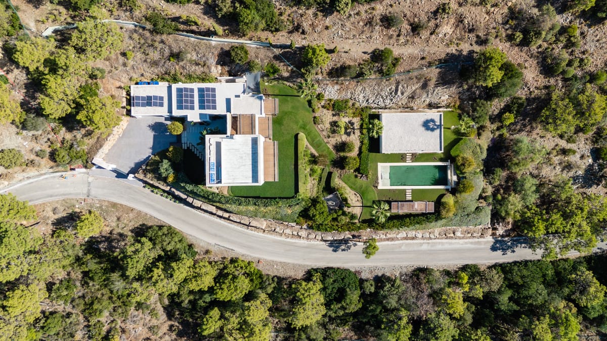 6 bedroom Villa For Sale