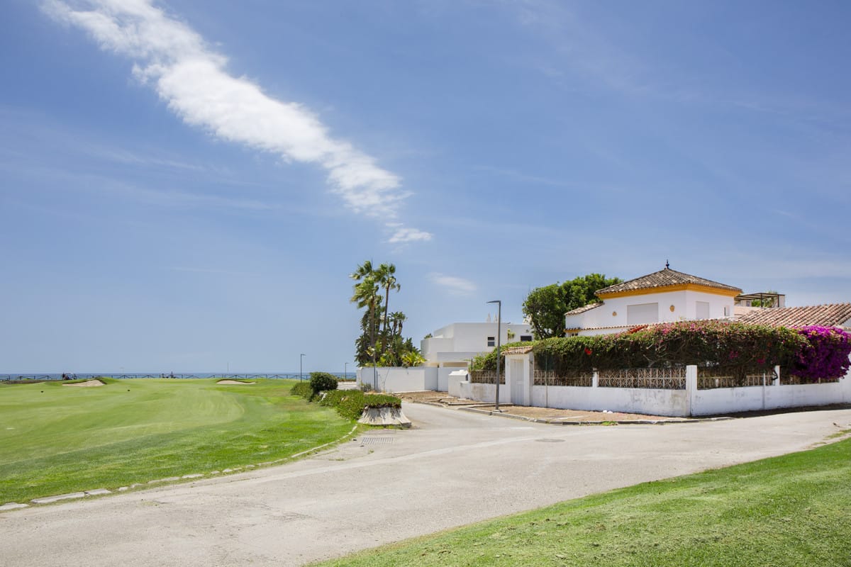 4 bedroom Villa For Sale