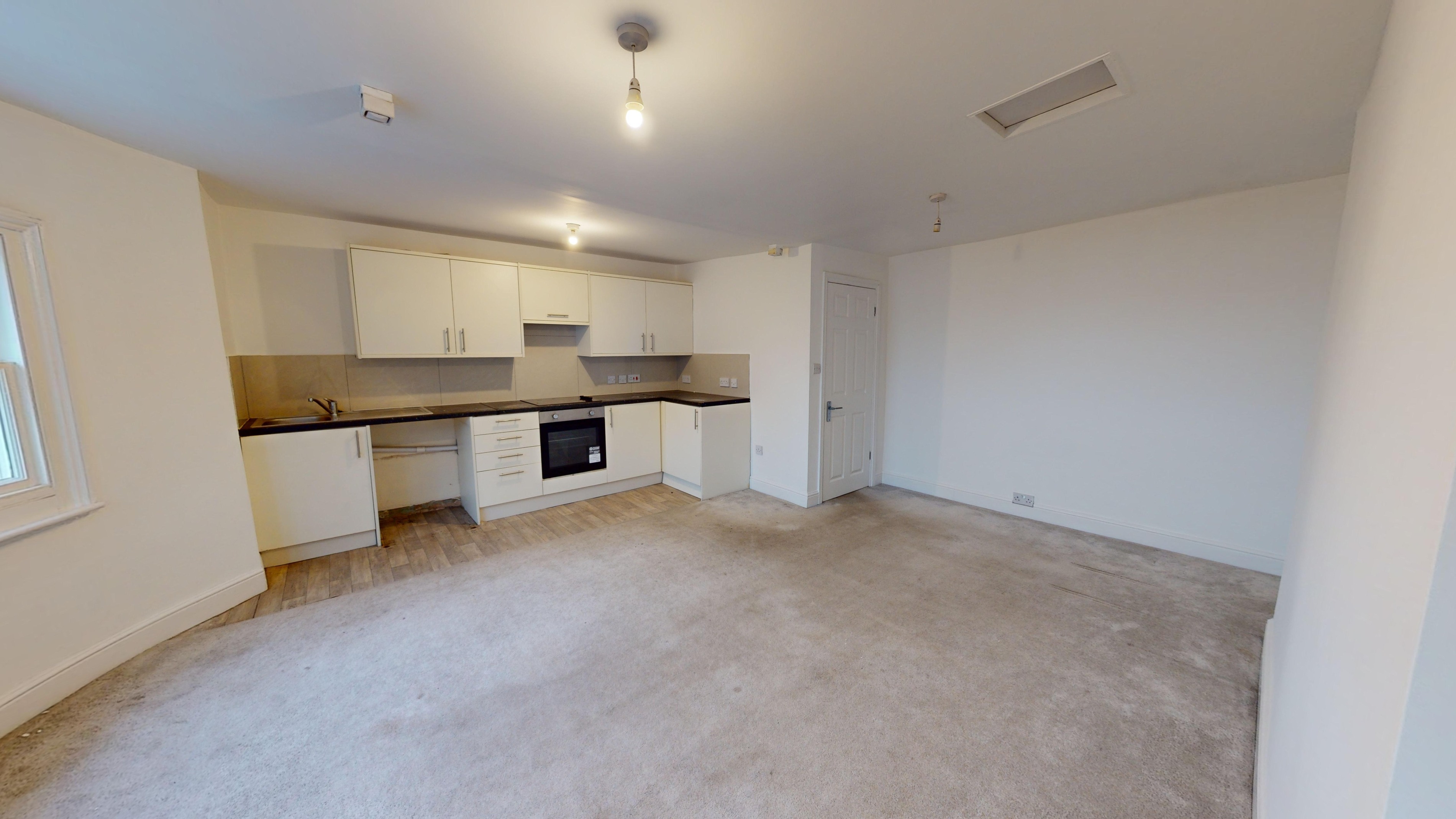 1 bedroom Flat To Let