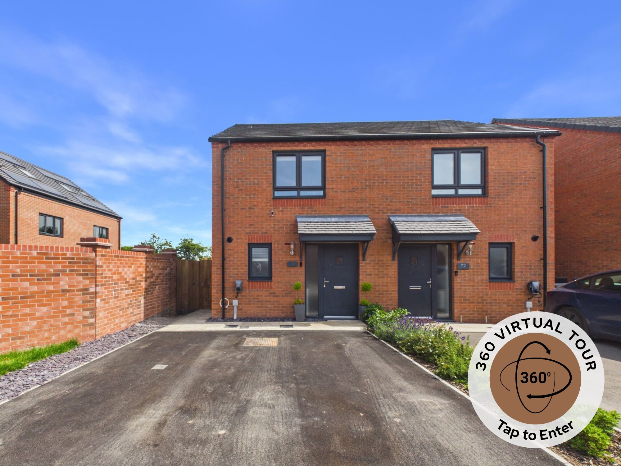 2 bedroom Semi-detached house For Sale