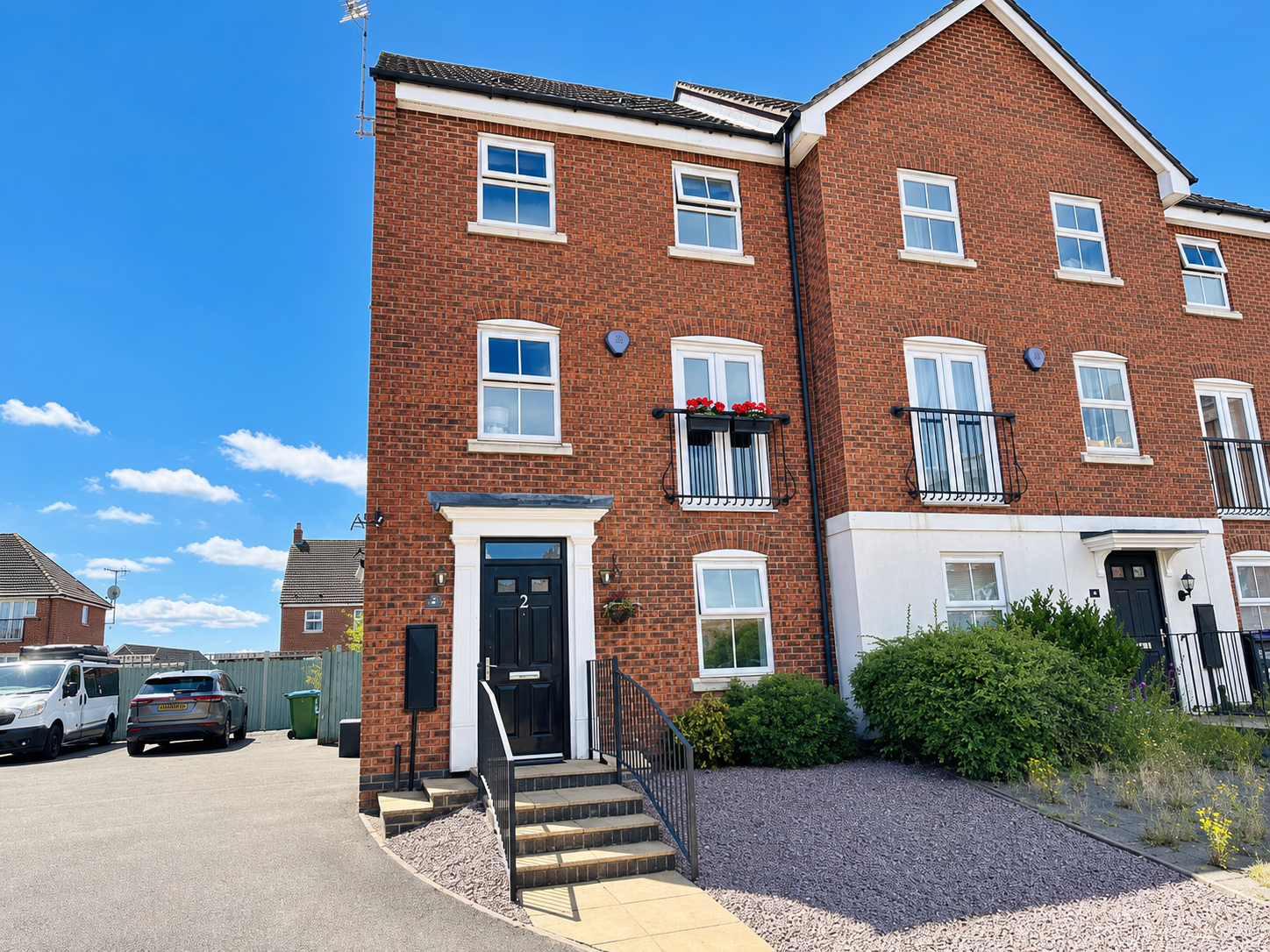 4 bedroom Town house Under Offer