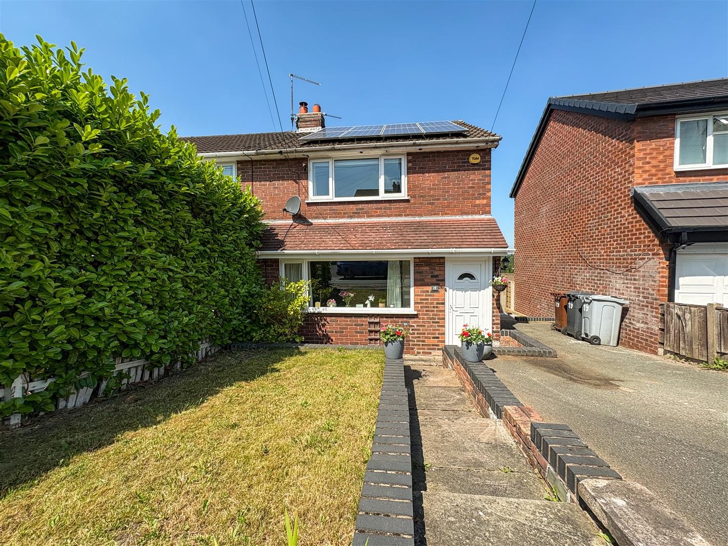 4 bedroom Link detached house Under Offer
