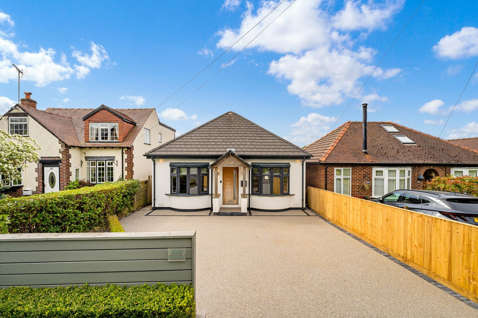 3 bedroom Link detached house For Sale