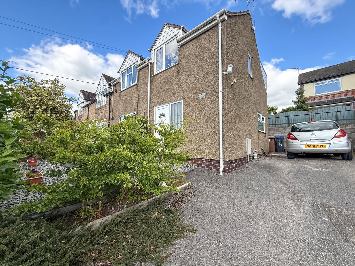 3 bedroom Link detached house For Sale