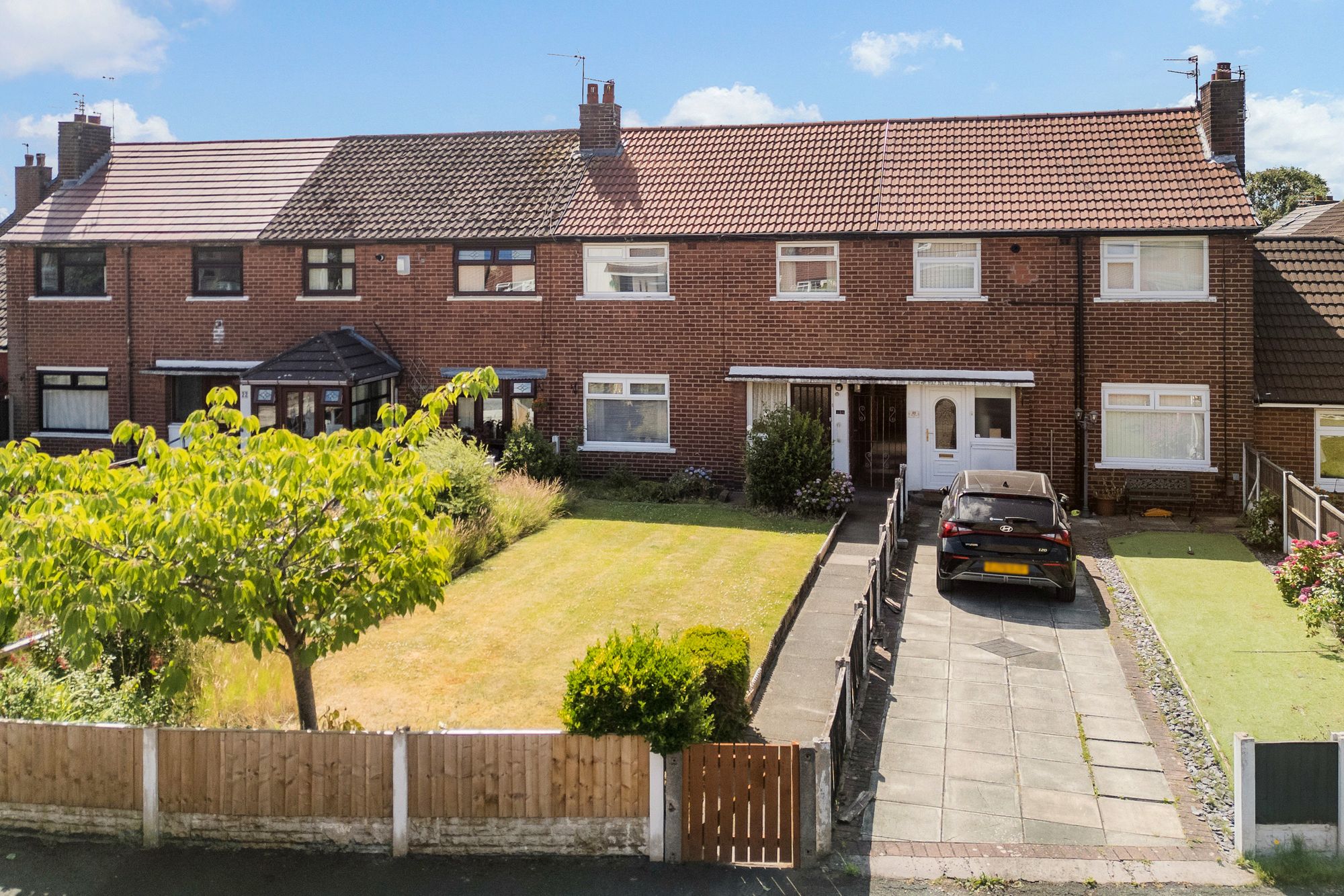 3 bedroom Terraced House Under Offer