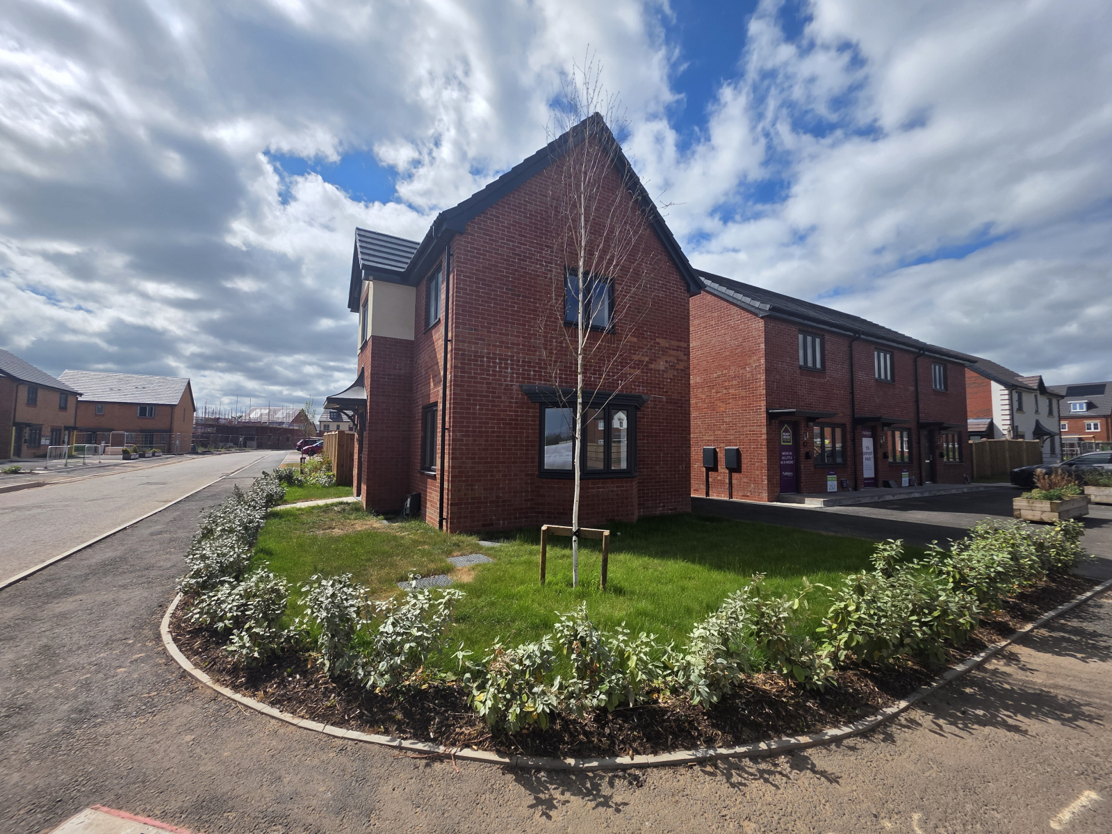 3 bedroom Detached house To Let