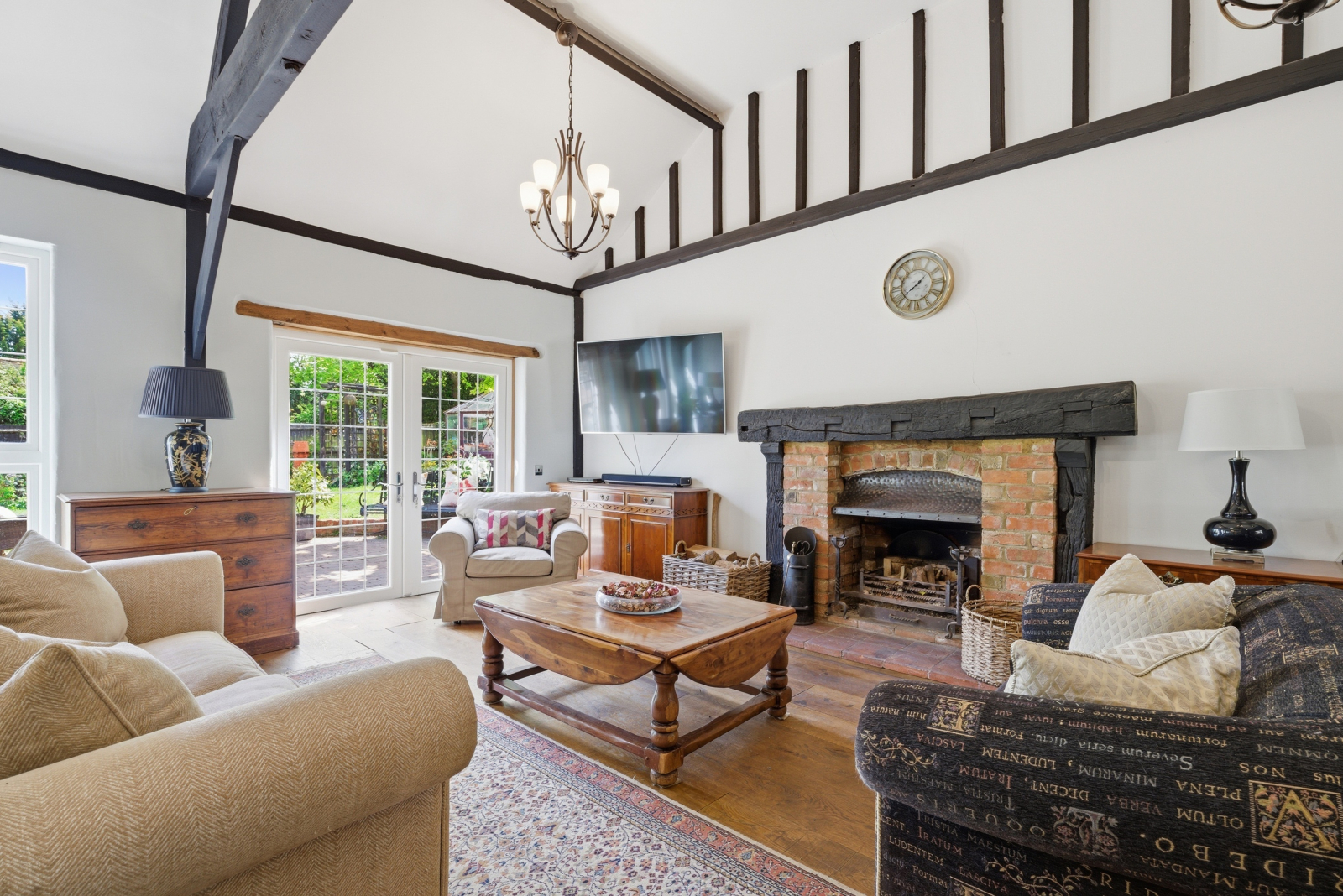 4 bedroom Barn Conversion Under Offer