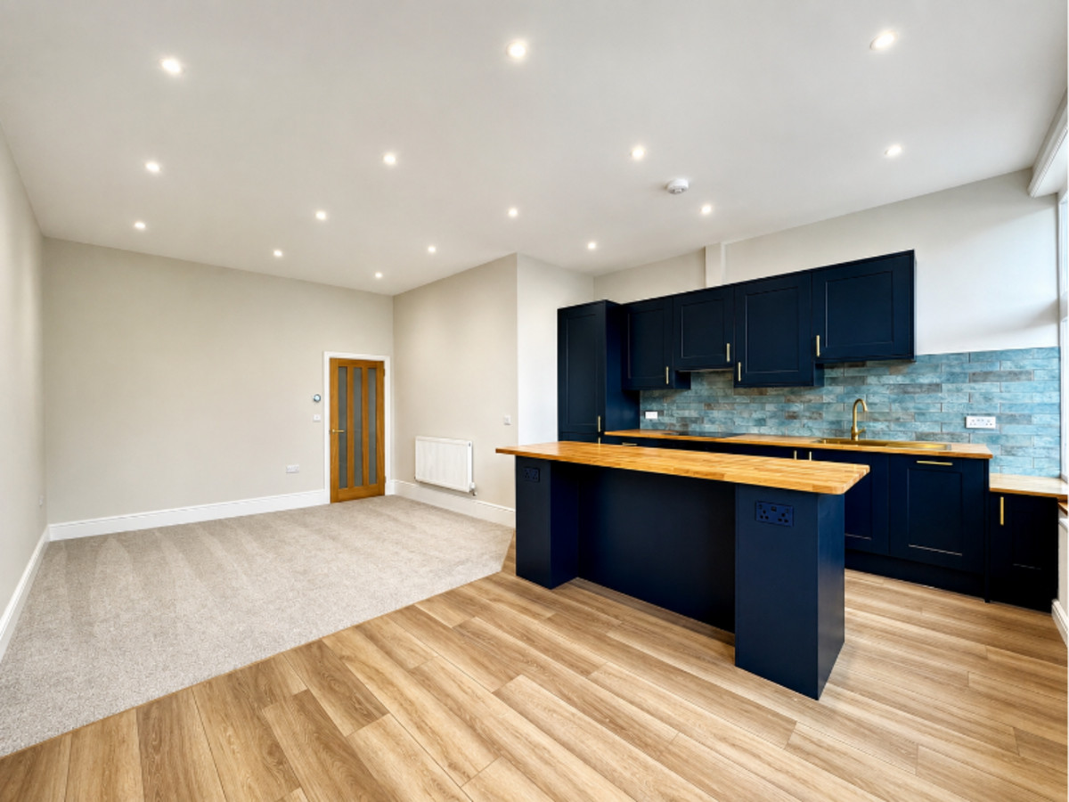 1 bedroom Apartment To Let