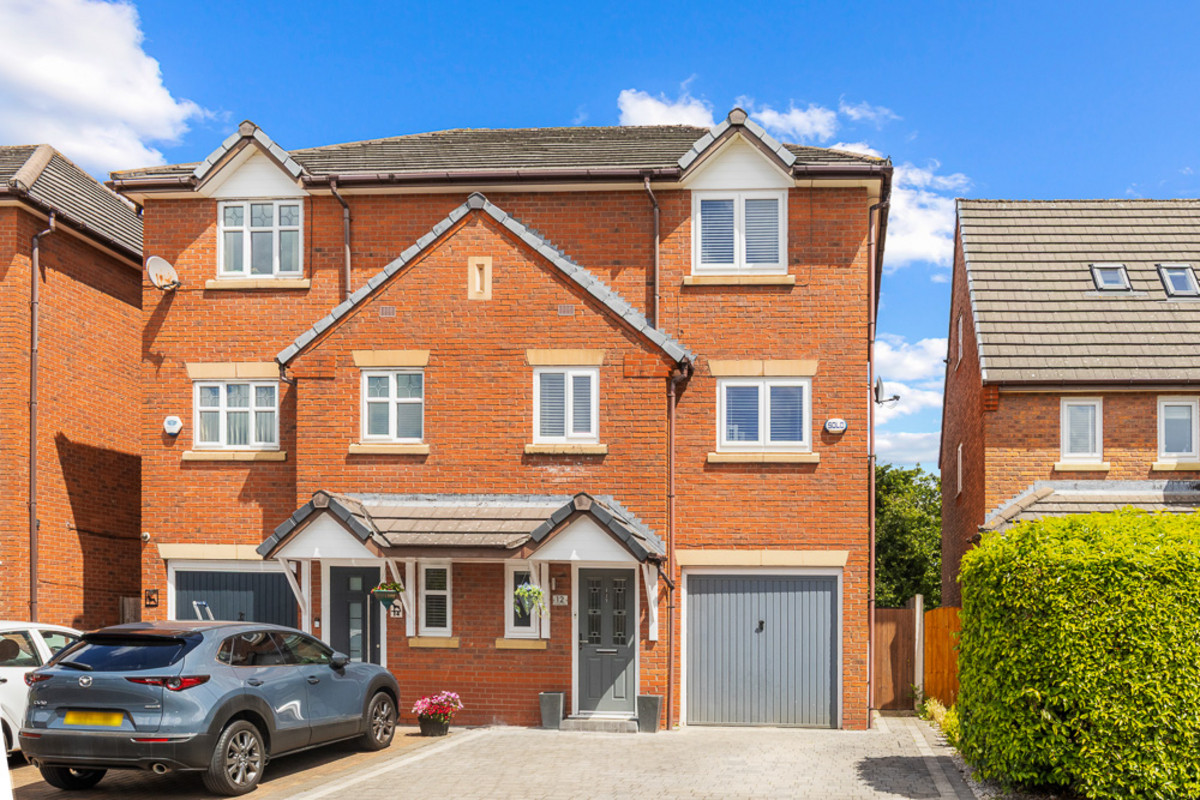 3 bedroom House (unspecified) For Sale