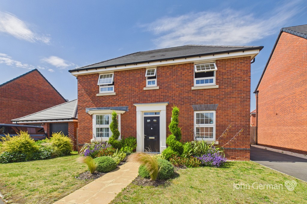 4 bedroom Detached house For Sale