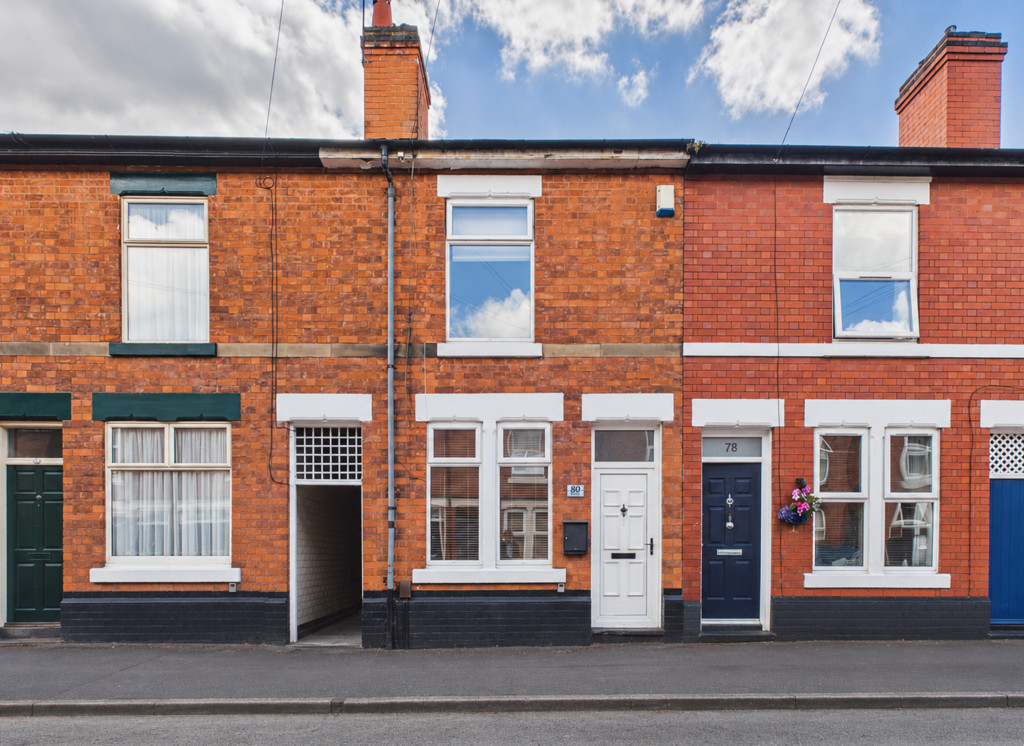 2 bedroom  For Sale