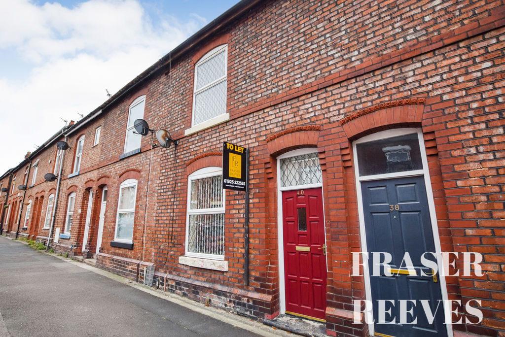 2 bedroom Terraced House To Let