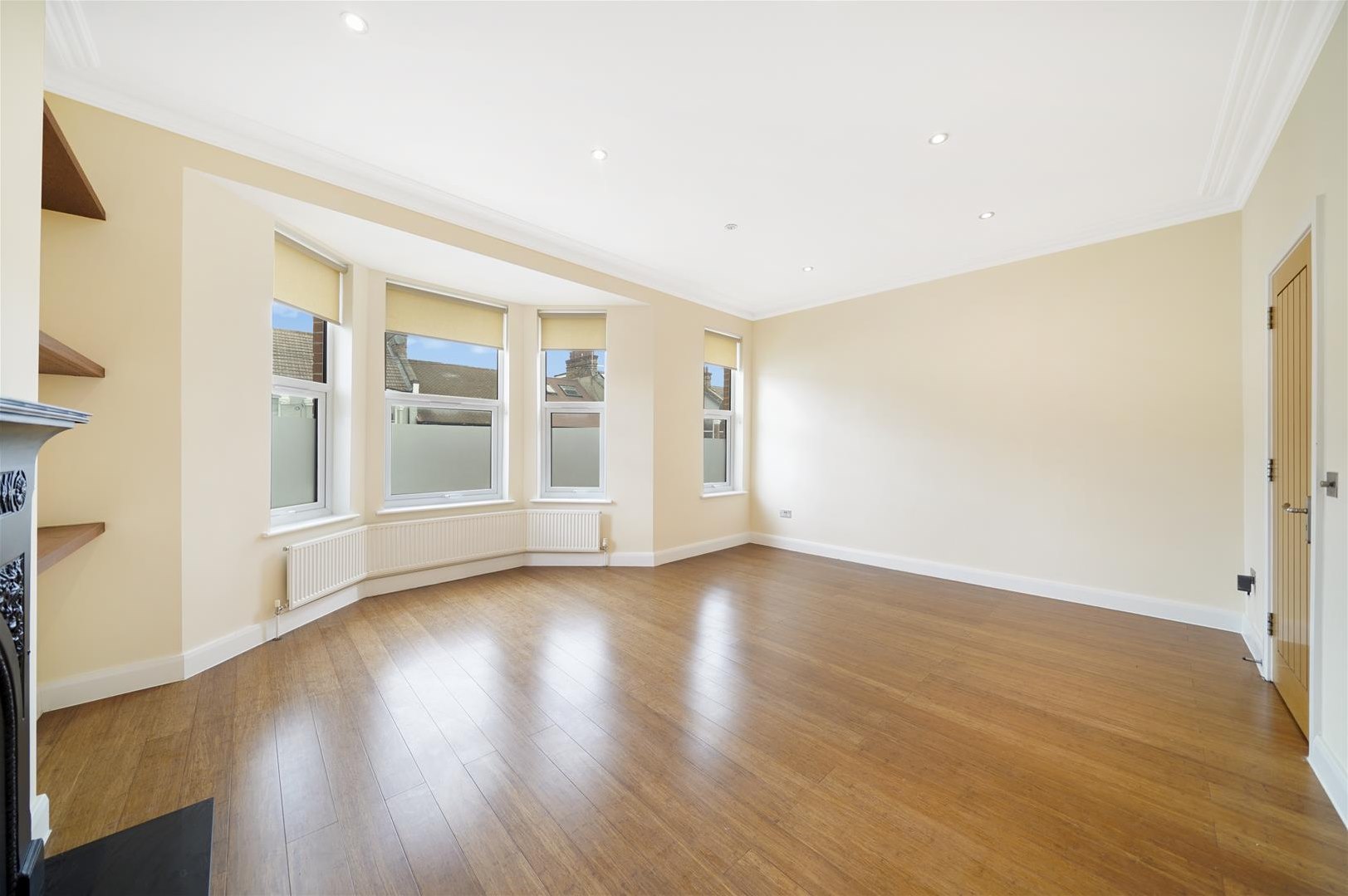 3 bedroom Maisonette Under Offer
