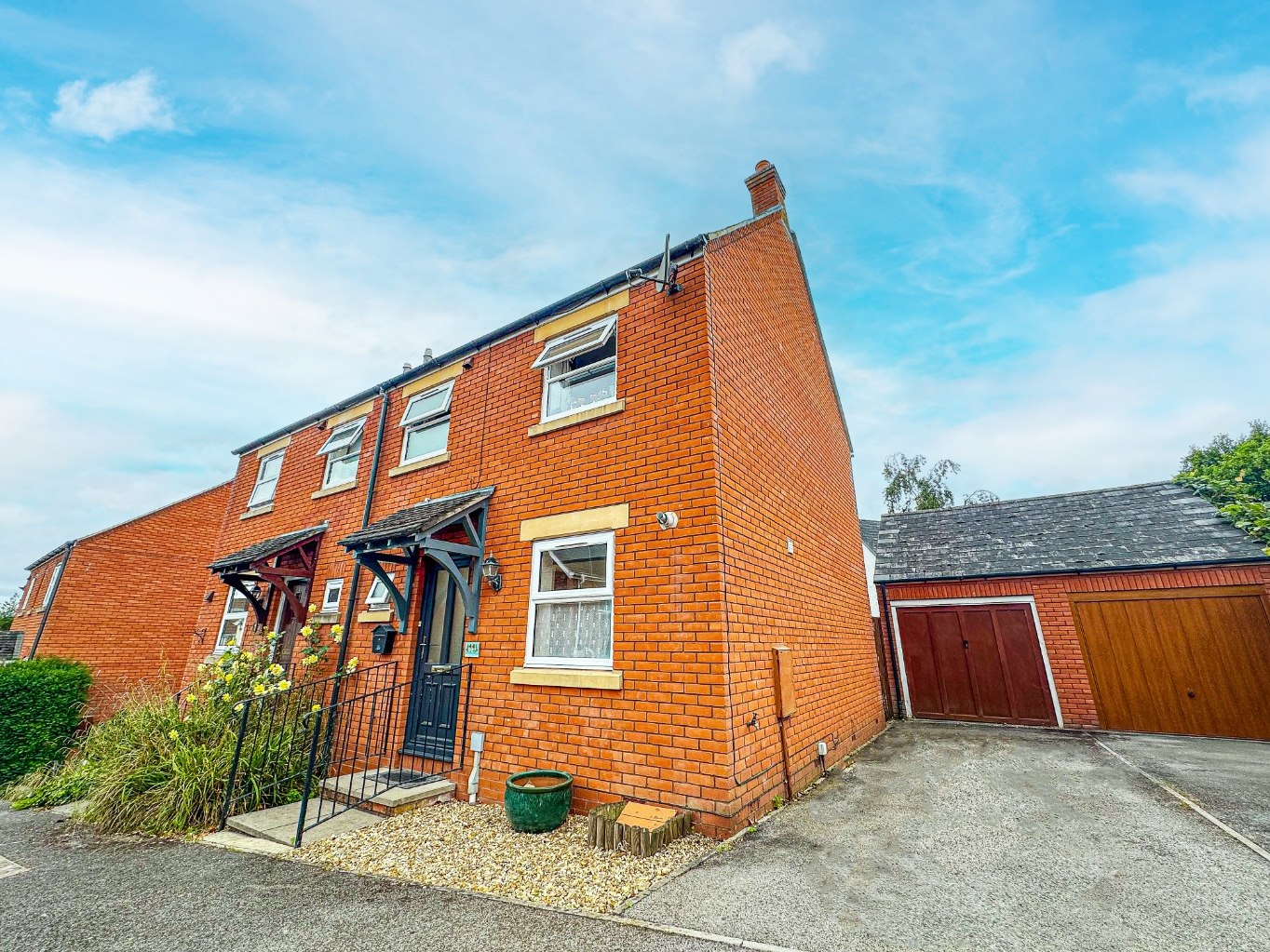 3 bedroom House (unspecified) For Sale