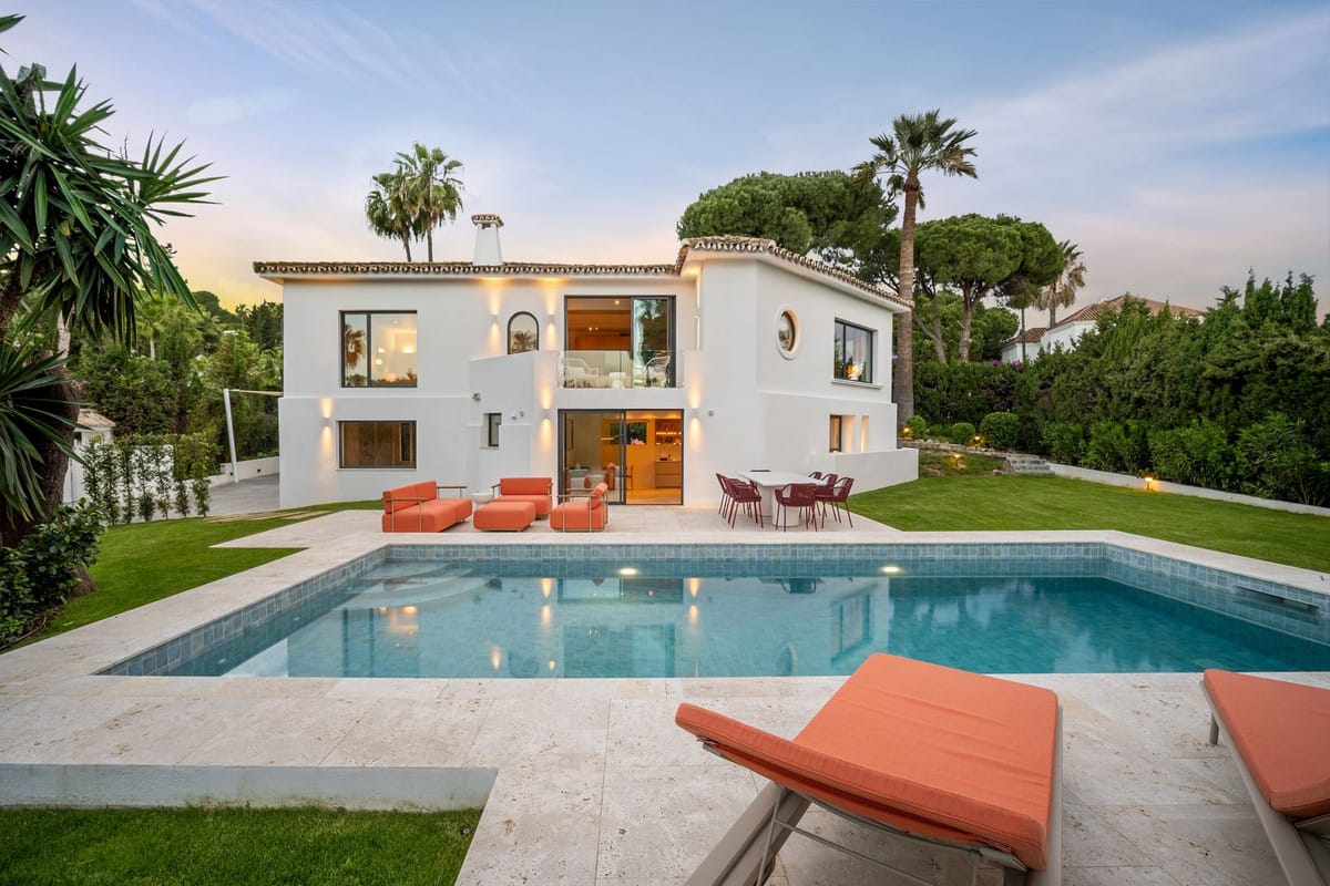 4 bedroom Villa For Sale