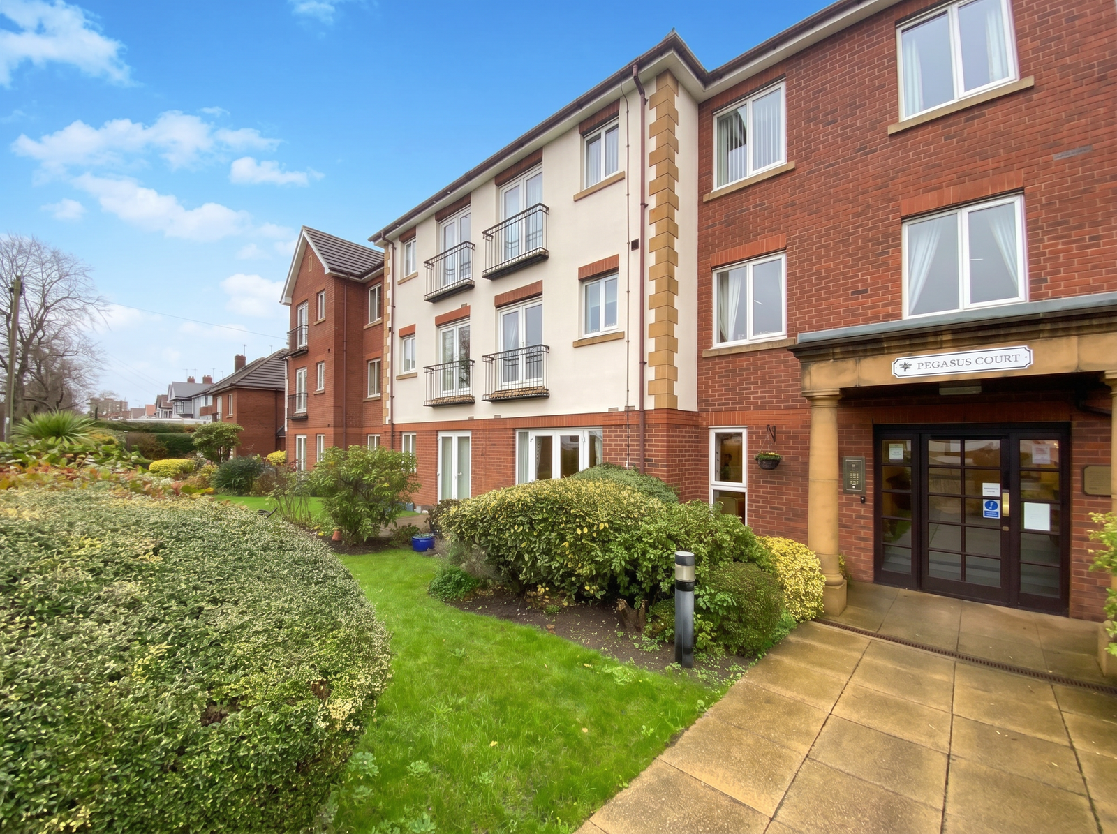 1 bedroom Flat share Under Offer