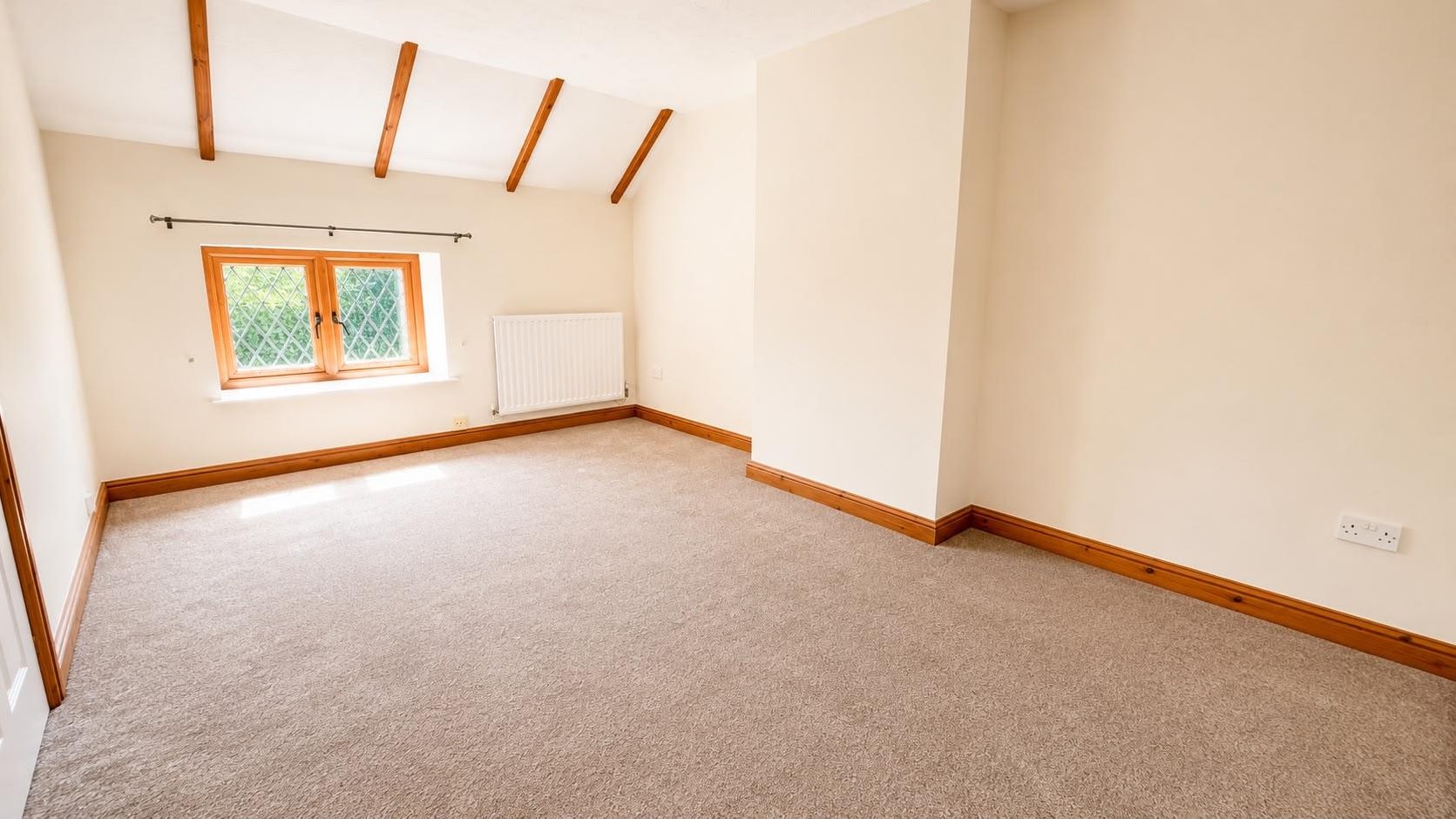 3 bedroom Cottage To Let