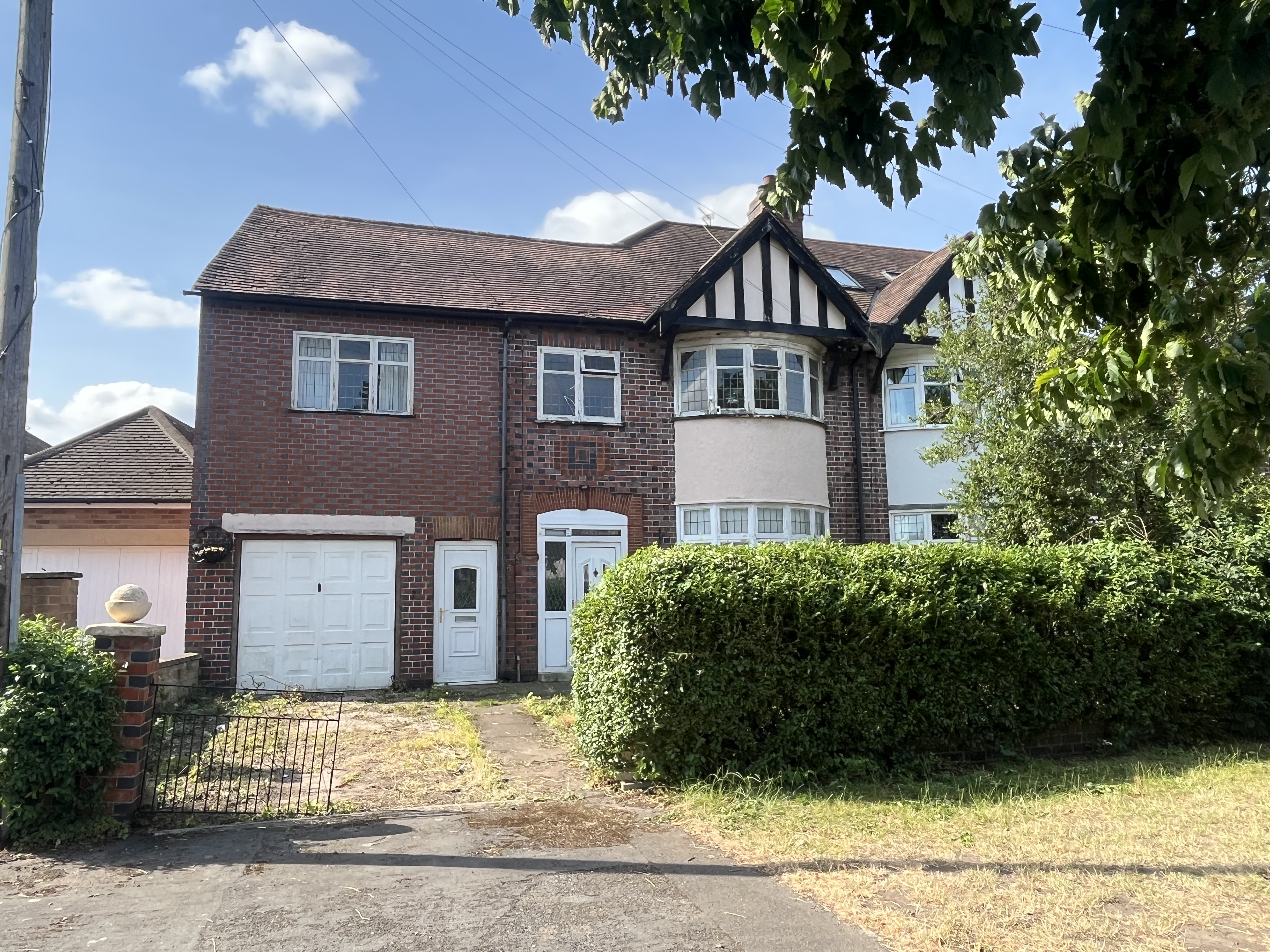 5 bedroom Semi-detached house For Sale