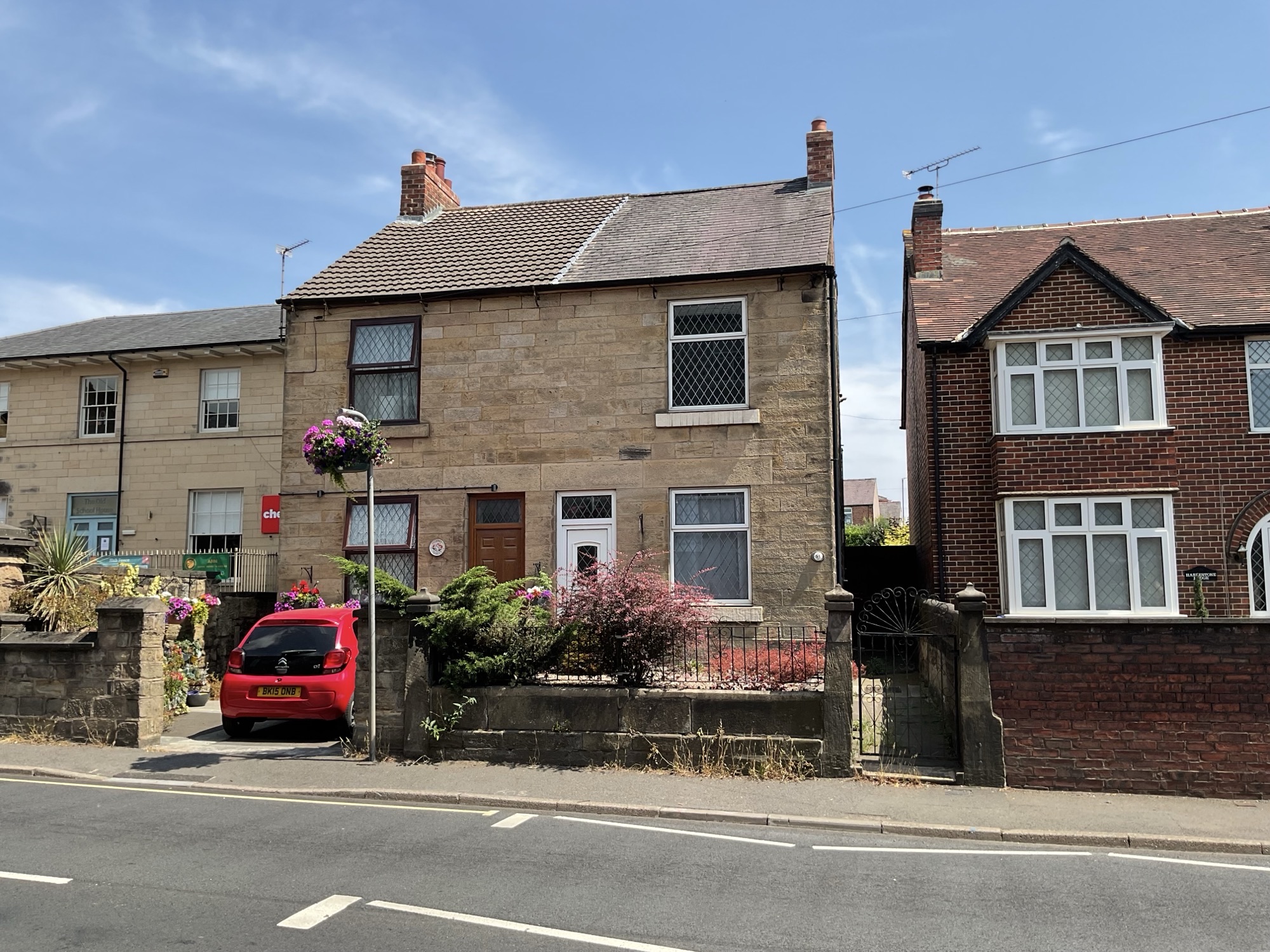 2 bedroom Semi-detached house For Sale