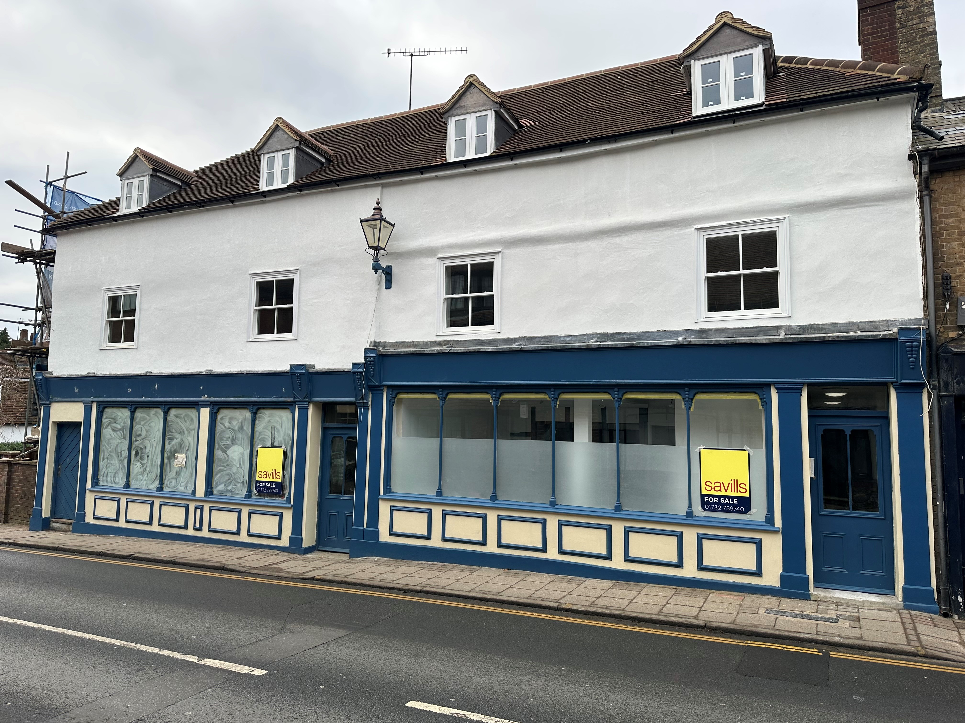  Flat For Sale