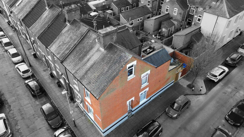 3 bedroom End of terrace house For Sale