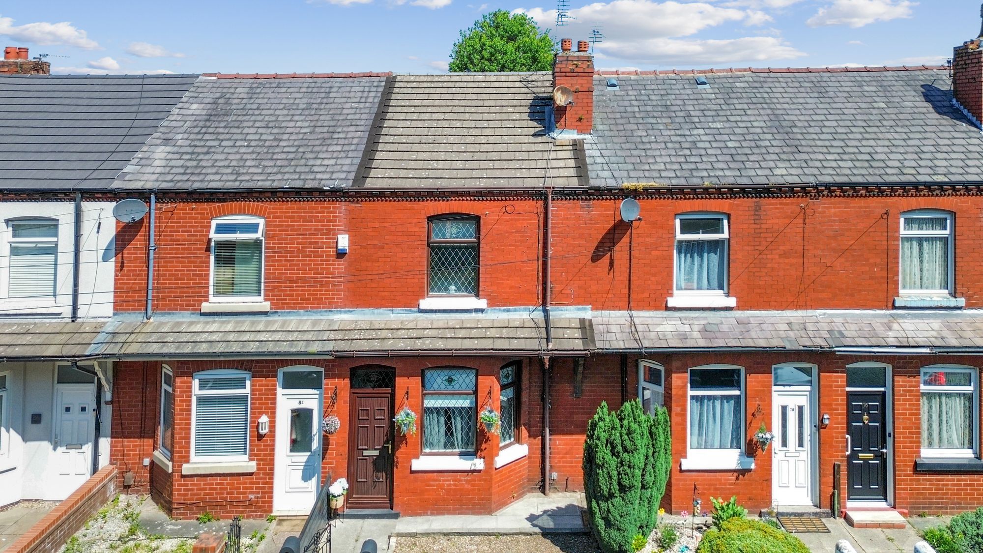 2 bedroom Terraced House Under Offer