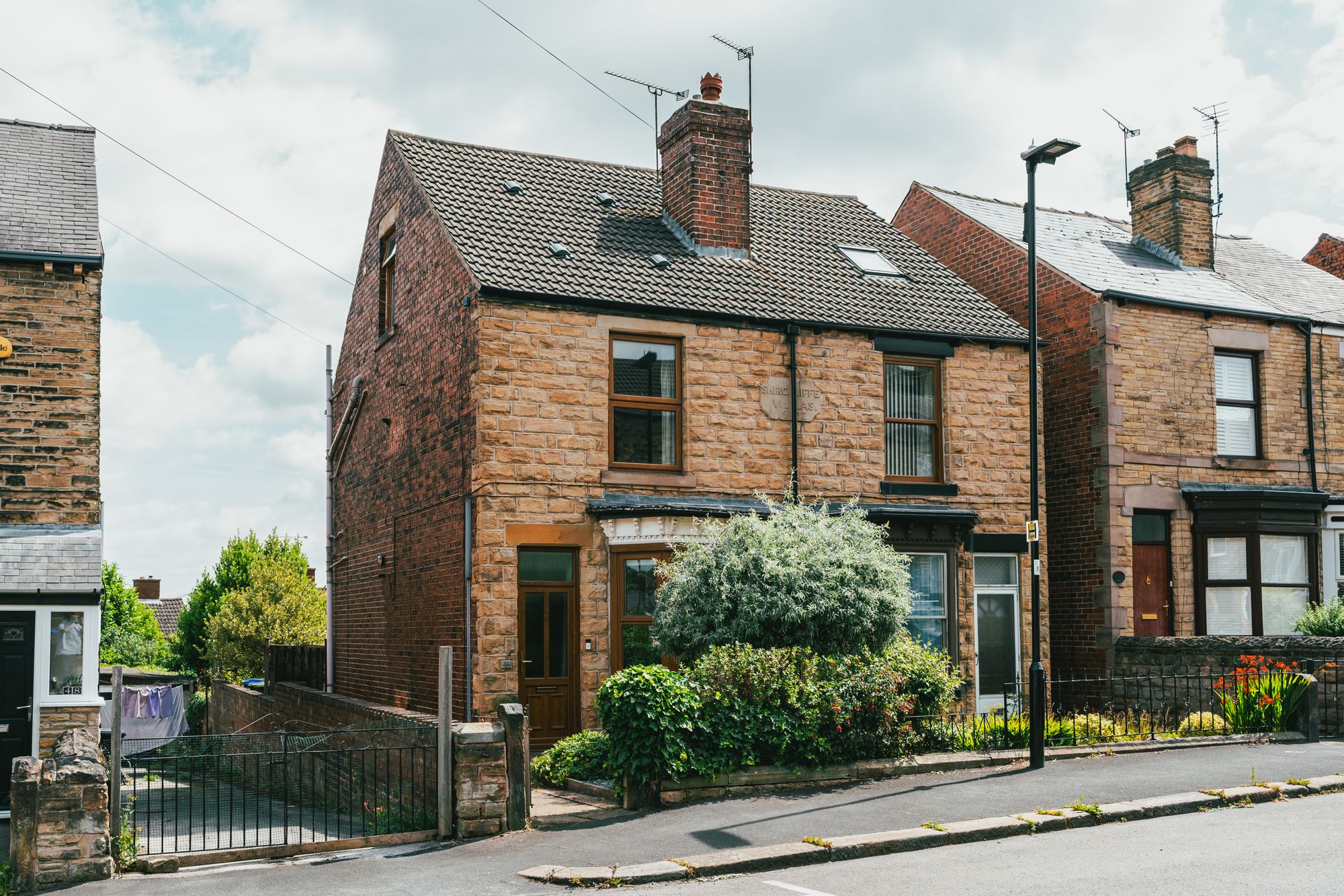 3 bedroom Cottage For Sale