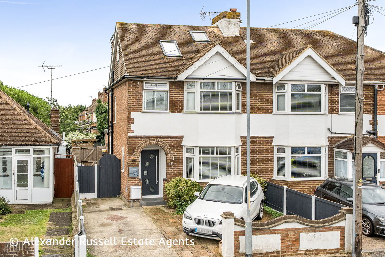 4 bedroom Semi-detached house For Sale
