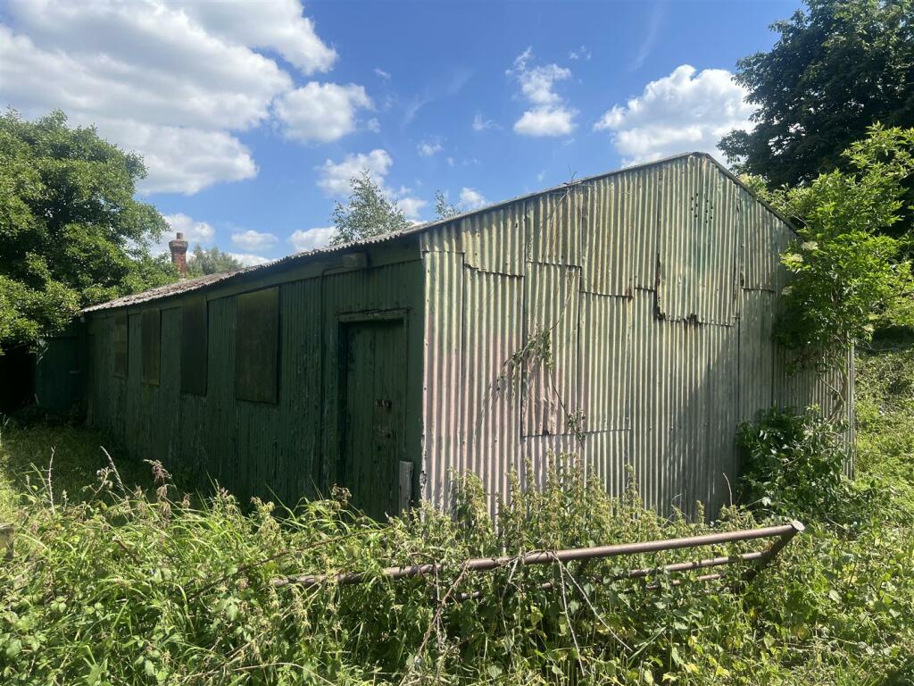  Detached house For Sale