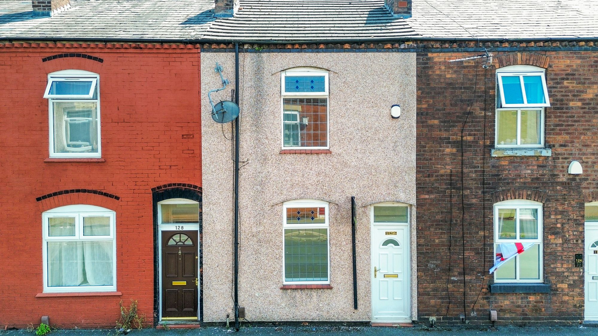 2 bedroom Terraced House Under Offer
