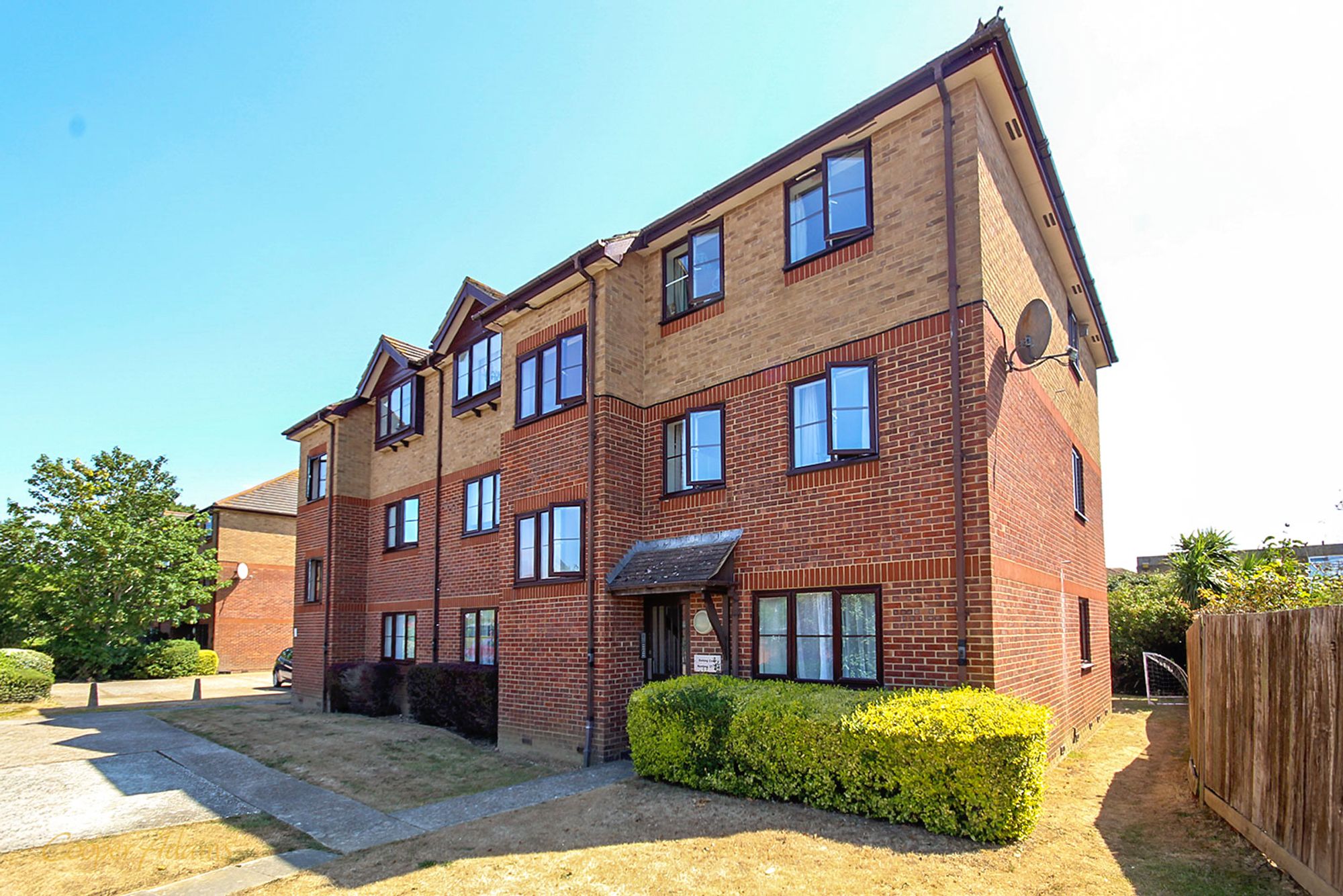 1 bedroom Flat share Let
