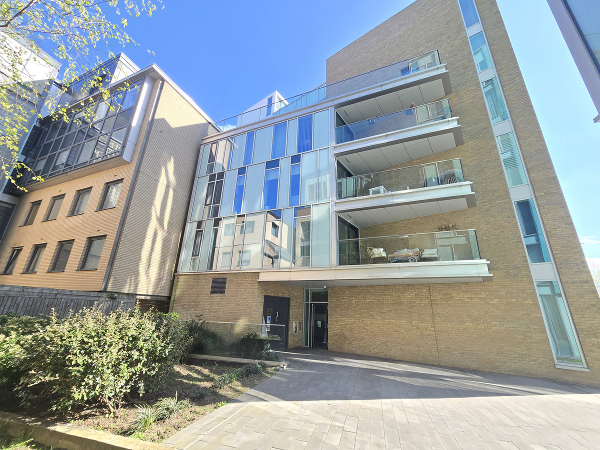 3 bedroom Terraced House To Let