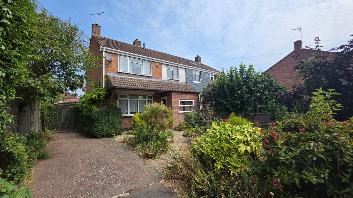 3 bedroom House (unspecified) For Sale