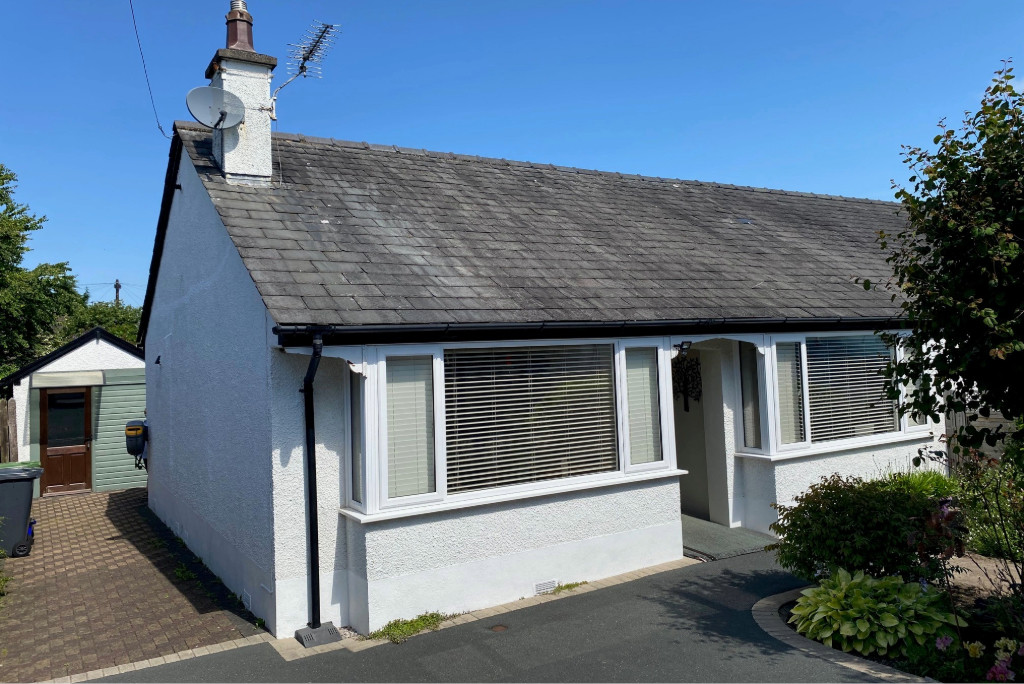 2 bedroom  For Sale