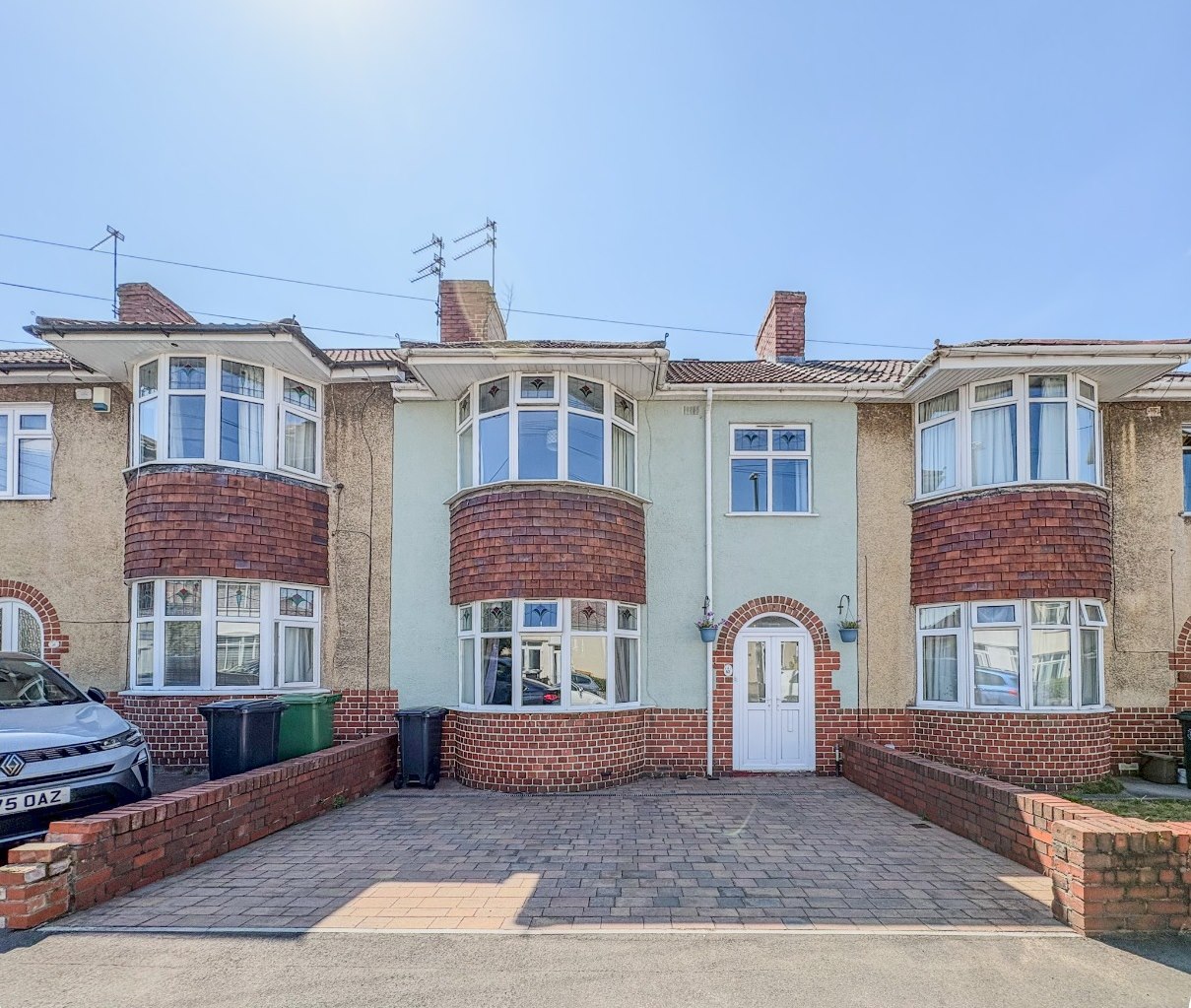 3 bedroom Stone House For Sale