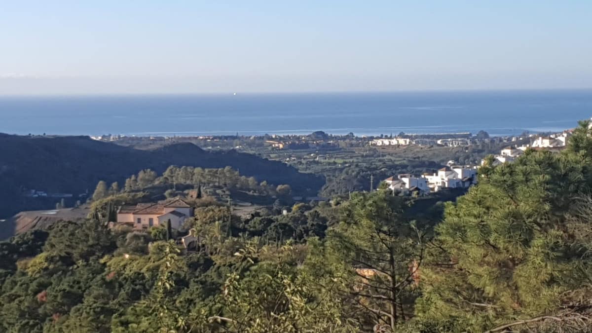 5 bedroom Villa For Sale