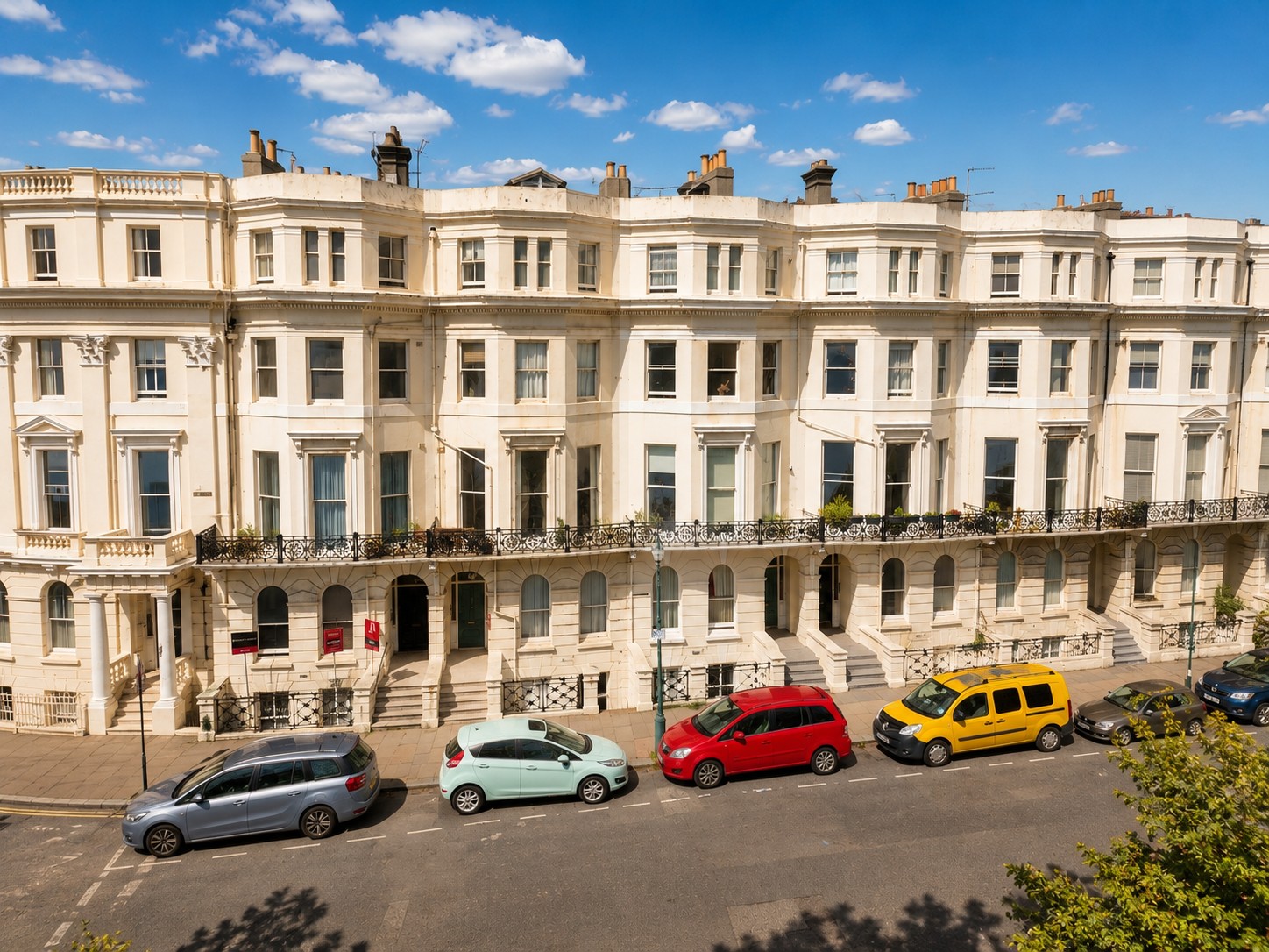 2 bedroom Flat To Let