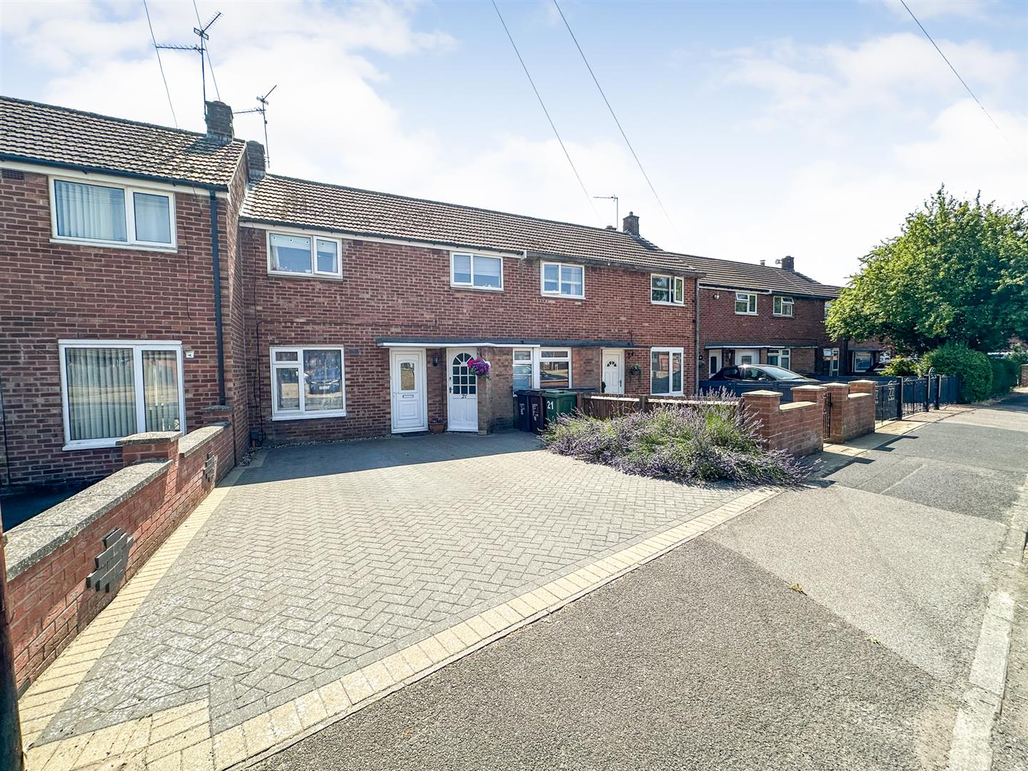 3 bedroom Terraced House Under Offer