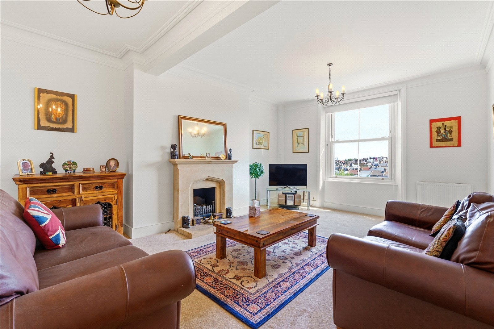 2 bedroom Flat For Sale