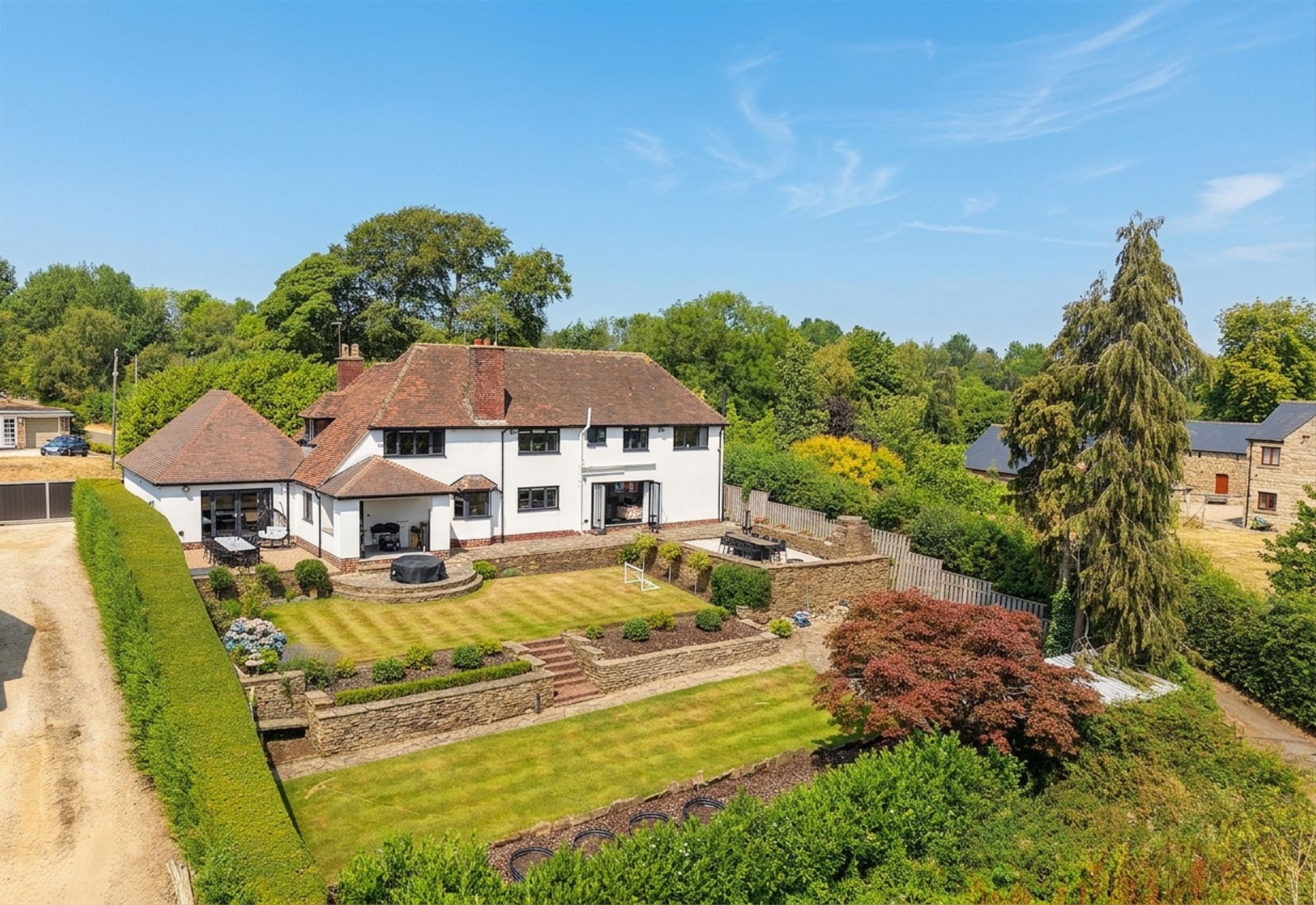 4 bedroom Detached house Under Offer