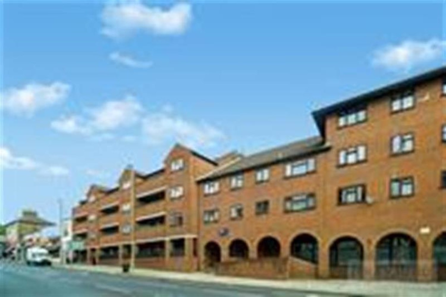 2 bedroom Apartment For Sale