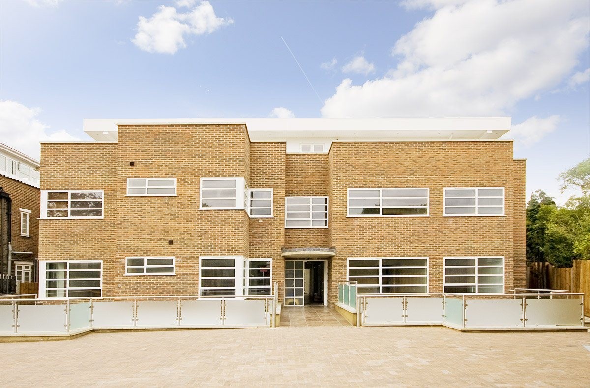 3 bedroom Apartment Under Offer